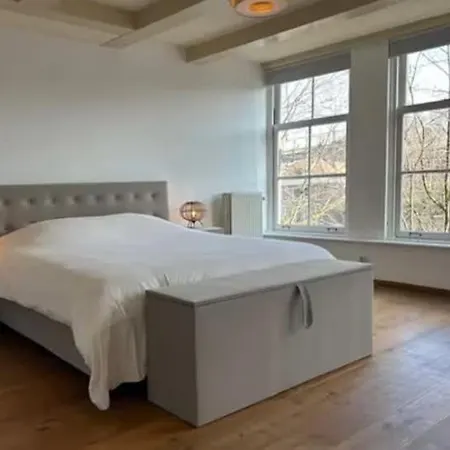 Prachtig Singel Canal House * Amsterdam